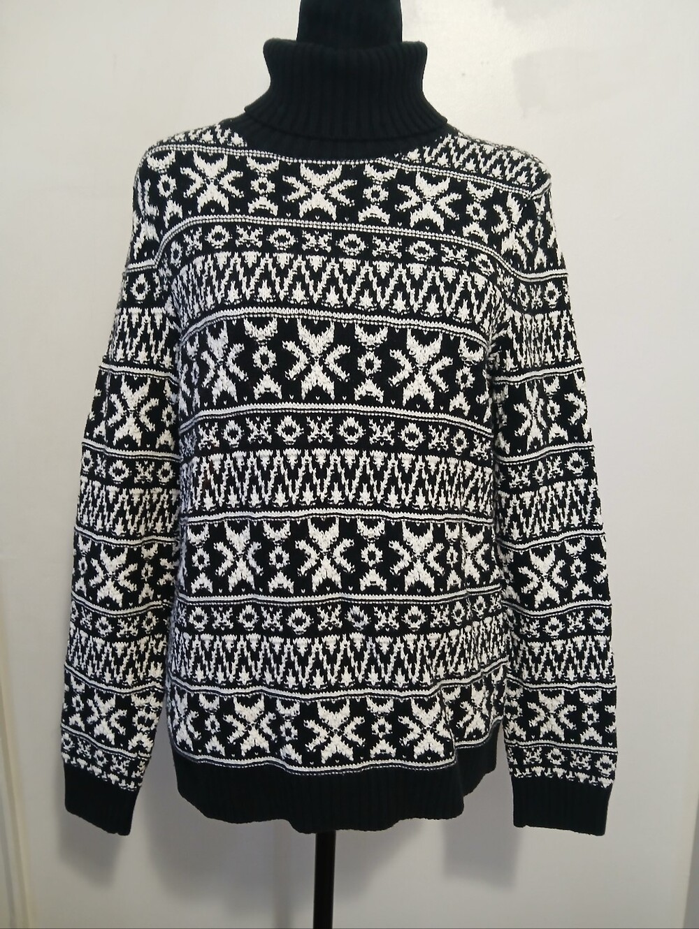 Lands End Women's Medium Fair Isle Turleneck Knit Sweater